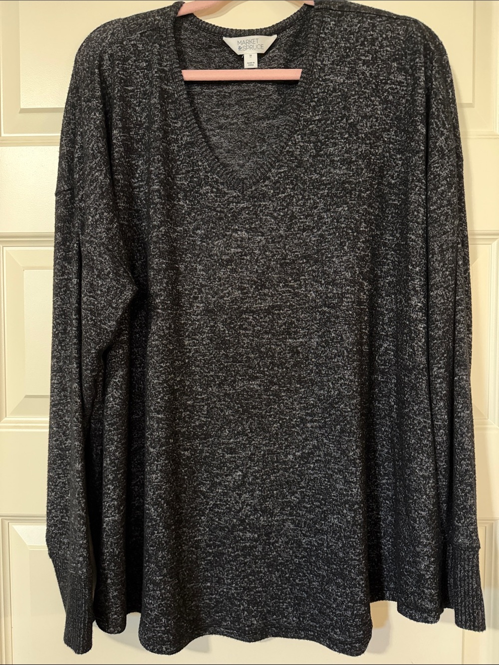 Market & Spruce Shelly V-Neck Brushed Knit Top in Heather Charcoal